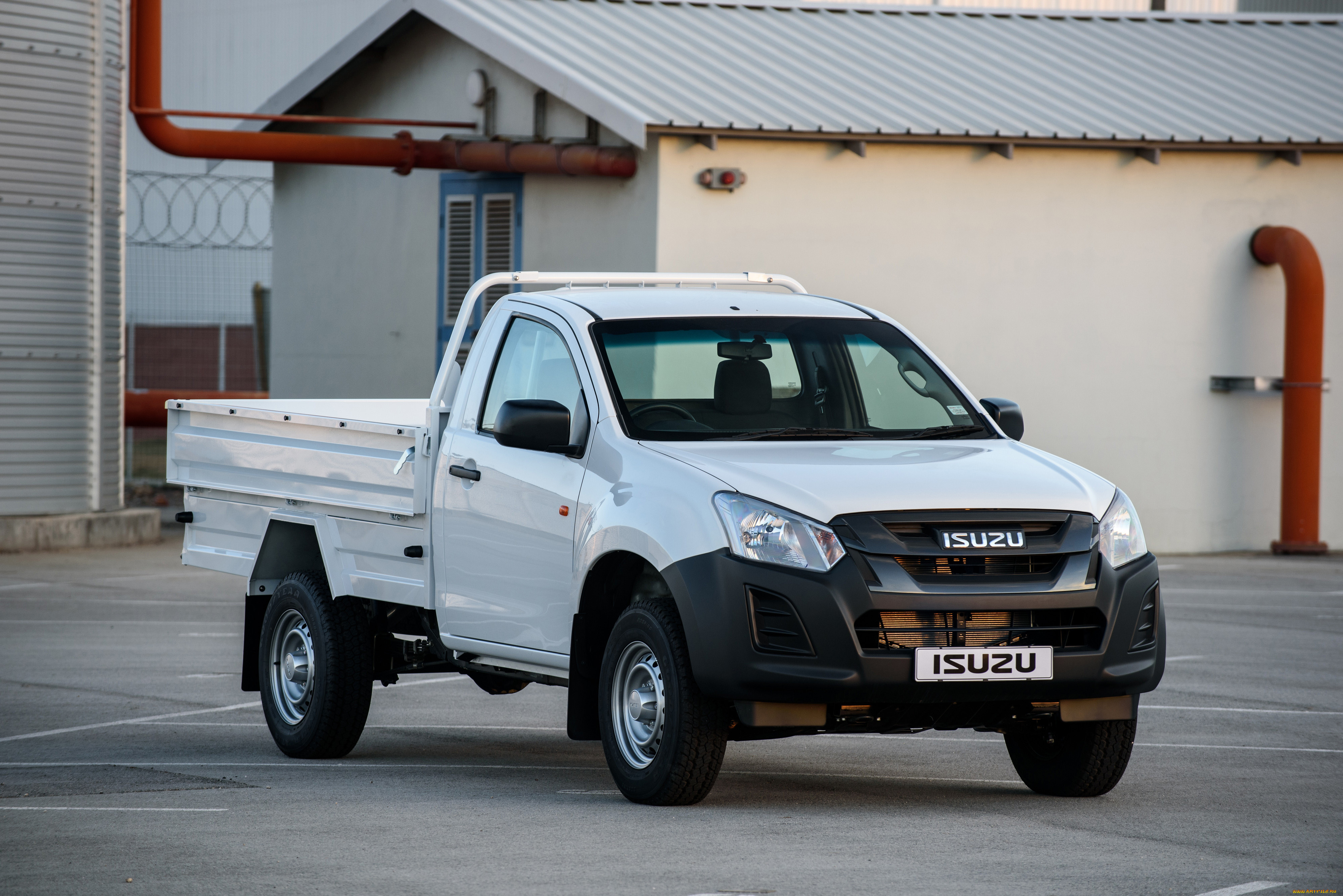 , isuzu